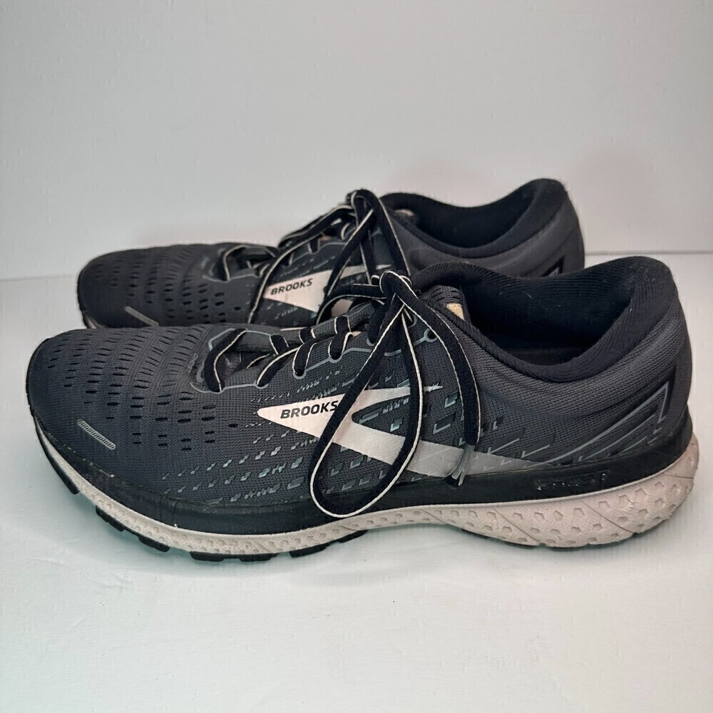 Brooks Ghost 13 Women's Road Running Sneaker Black Pearl Violet Size 9.5 Narrow